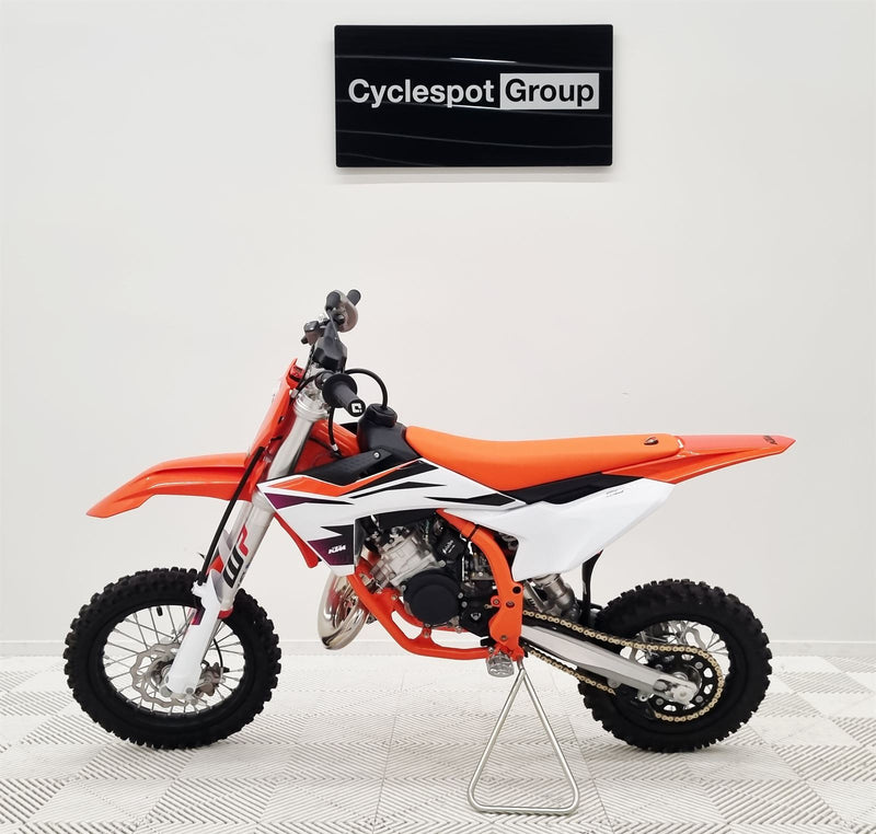 Load image into Gallery viewer, 2026 KTM SX 50
