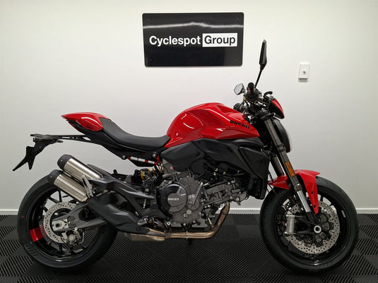 2026 Ducati Monster Monster Plus