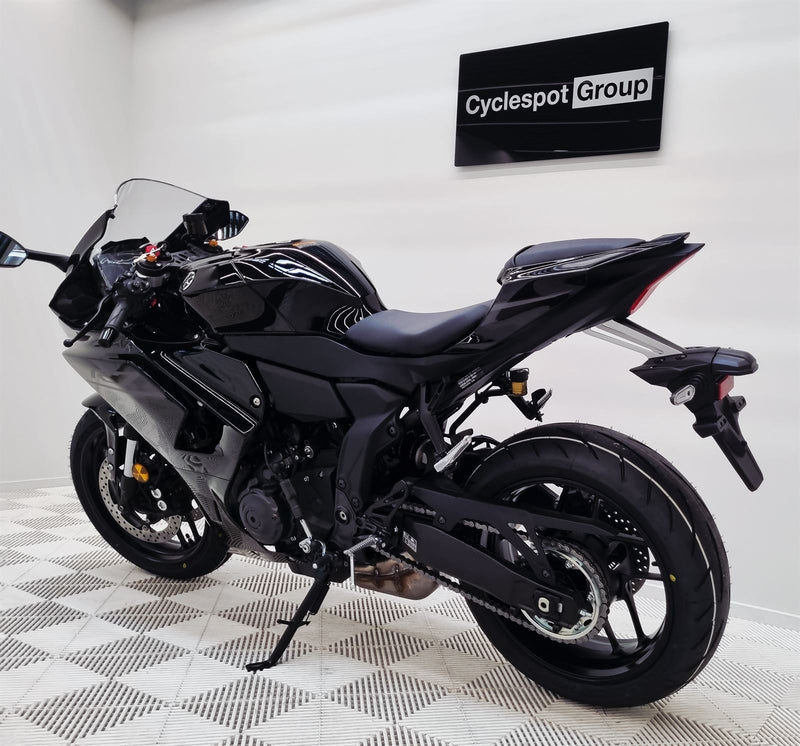 Load image into Gallery viewer, 2026 Yamaha R7 LAMS
