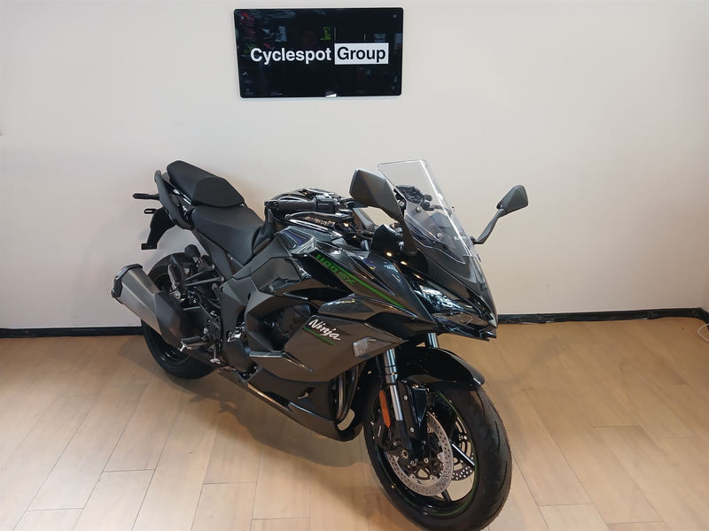 Load image into Gallery viewer, 2025 Kawasaki Ninja 1100 SX
