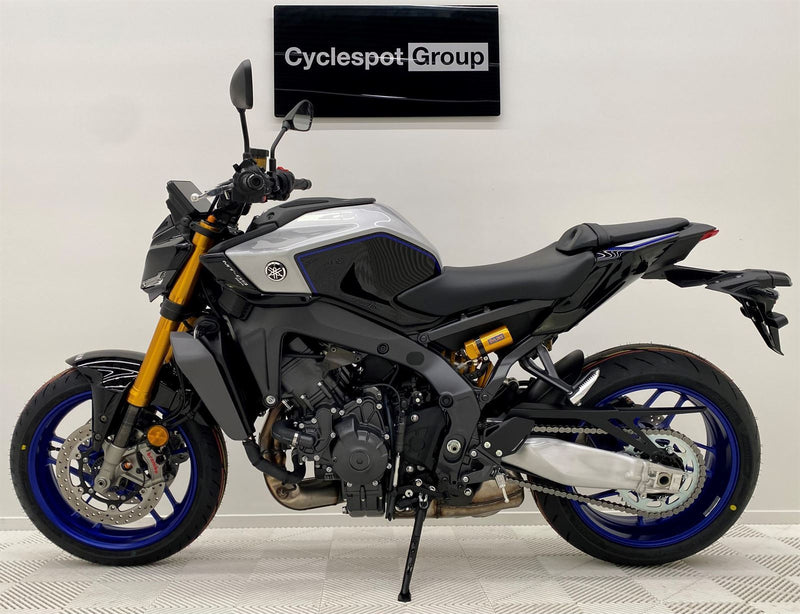 Load image into Gallery viewer, 2025 Yamaha MT 09 SP
