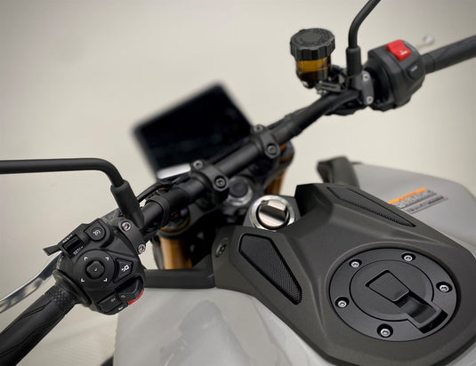 2025 Yamaha MT 09 SP