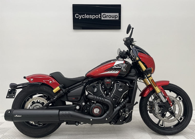 Load image into Gallery viewer, 2025 Indian Scout 101 - Limited + Tech
