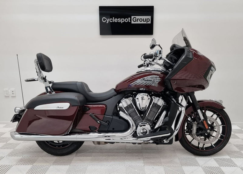 Load image into Gallery viewer, 2025 Indian Challenger Limited
