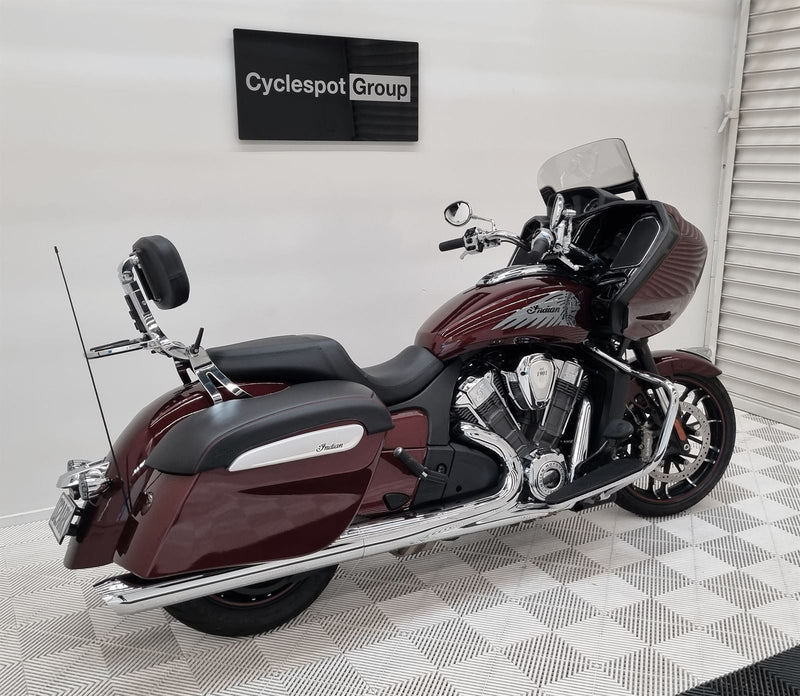 Load image into Gallery viewer, 2025 Indian Challenger Limited
