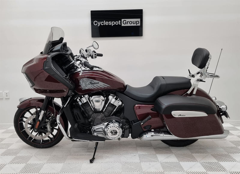 Load image into Gallery viewer, 2025 Indian Challenger Limited
