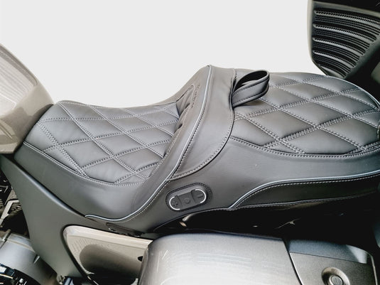 2025 Indian Pursuit Dark Horse 112 Power Plus