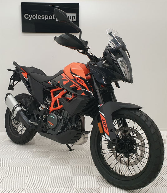 2024 KTM Adventure 390