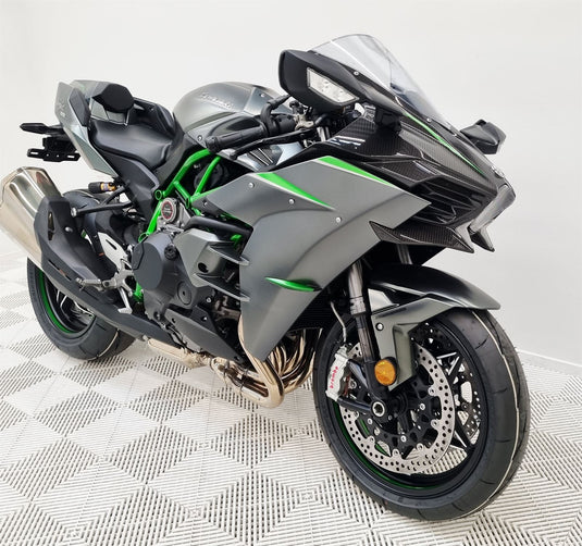 2026 Kawasaki Ninja H2 Carbon