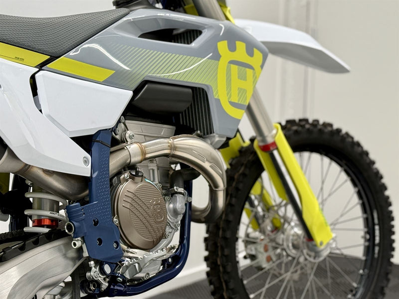 Load image into Gallery viewer, 2024 Husqvarna FC 350
