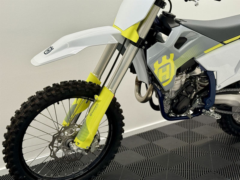 Load image into Gallery viewer, 2024 Husqvarna FC 350
