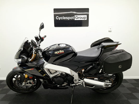 2022 Aprilia Tuono V4 Factory