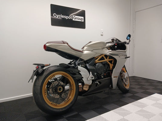 2023 MV Agusta Superveloce S
