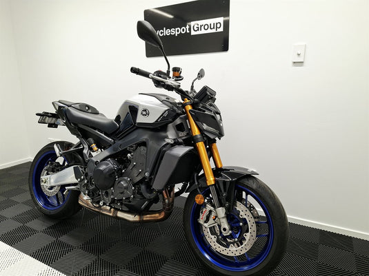 2025 Yamaha MT 09 SP