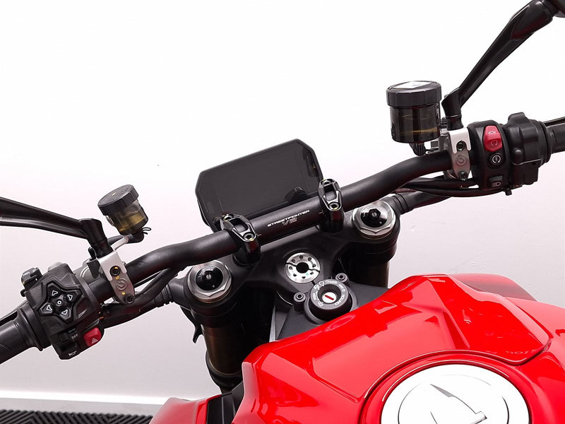 Load image into Gallery viewer, 2026 Ducati Street Fighter V2
