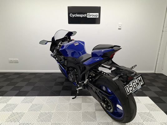 2025 Yamaha YZF-R9 R9 - AKRAPOVIC EXHAUST