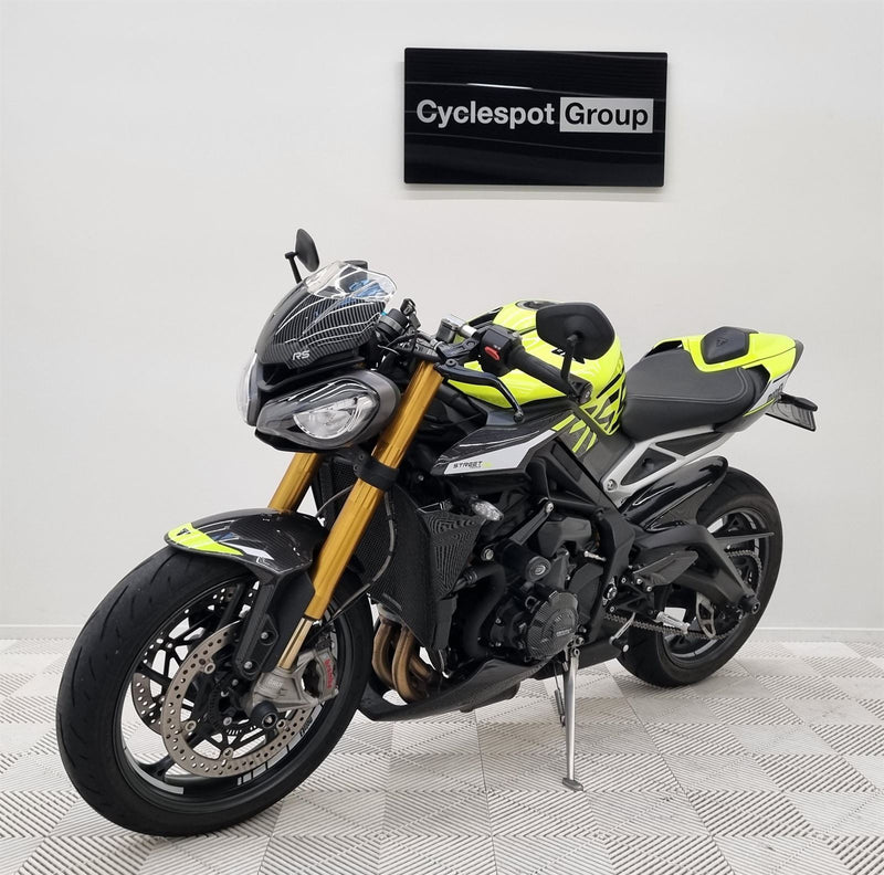 Load image into Gallery viewer, 2022 Triumph Street Triple Moto 2 - no.678/765
