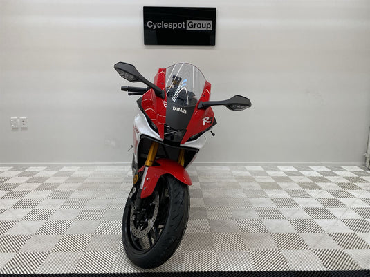 2026 Yamaha R 7 LAMS 70th Anniversary edition
