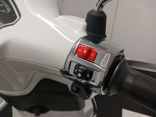 2024 Vespa Primavera 150 | White Innocente