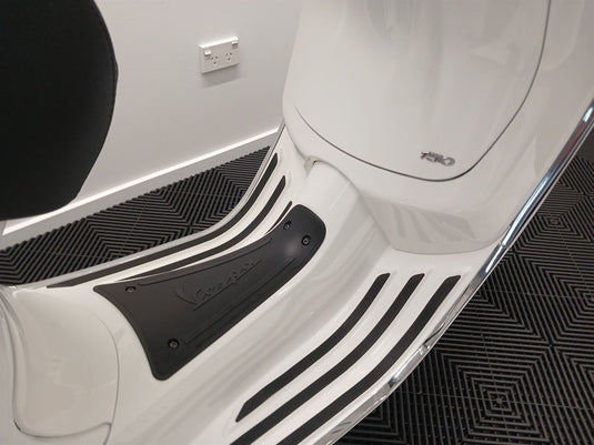 2024 Vespa Primavera 150 | White Innocente