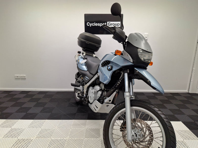 Load image into Gallery viewer, 2000 BMW GS F650
