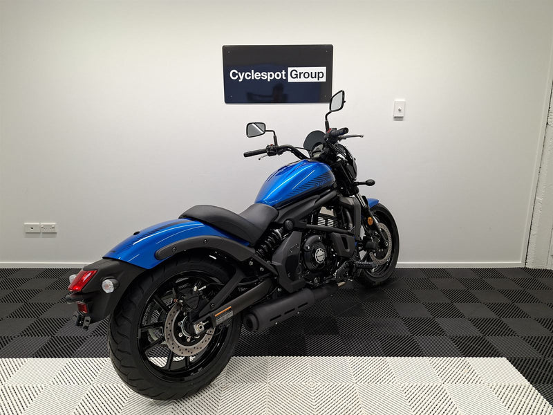 Load image into Gallery viewer, 2026 Kawasaki Vulcan 650 S Cafe LAMS
