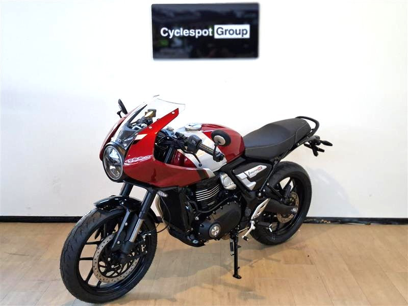 Load image into Gallery viewer, 2026 Triumph Thruxton 400 - Carnival Red
