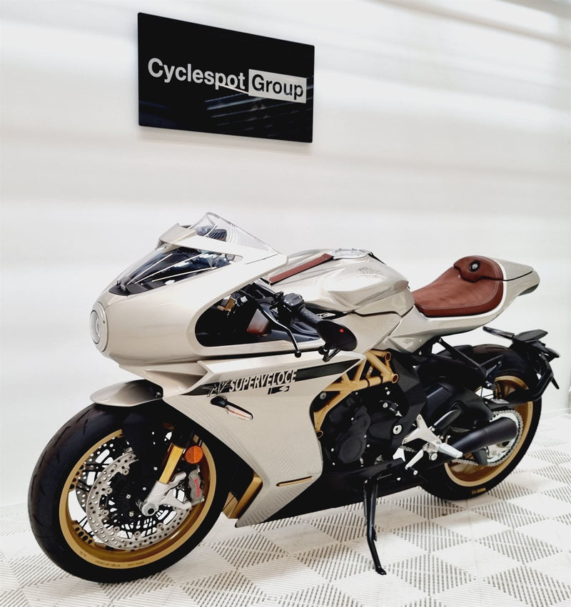Load image into Gallery viewer, 2023 MV AUGUSTA Superveloce 1000 S
