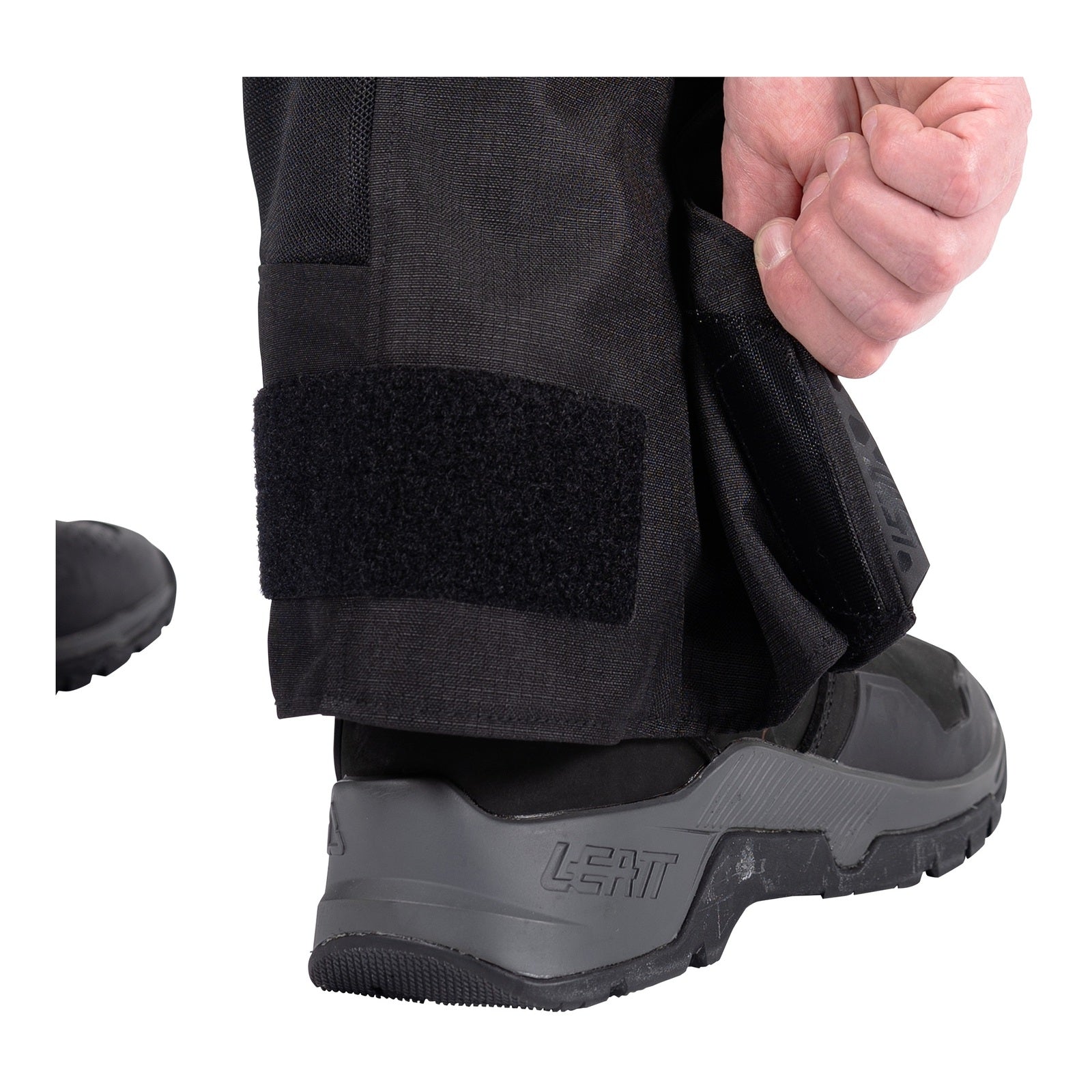 Leatt 5.5 ADV FlowTour Pant - Stealth