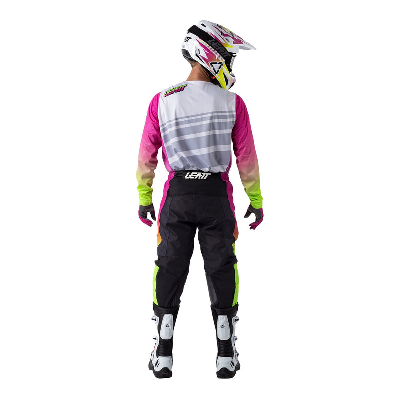 Load image into Gallery viewer, Leatt 3.5 Ride Kit - Retro Pink
