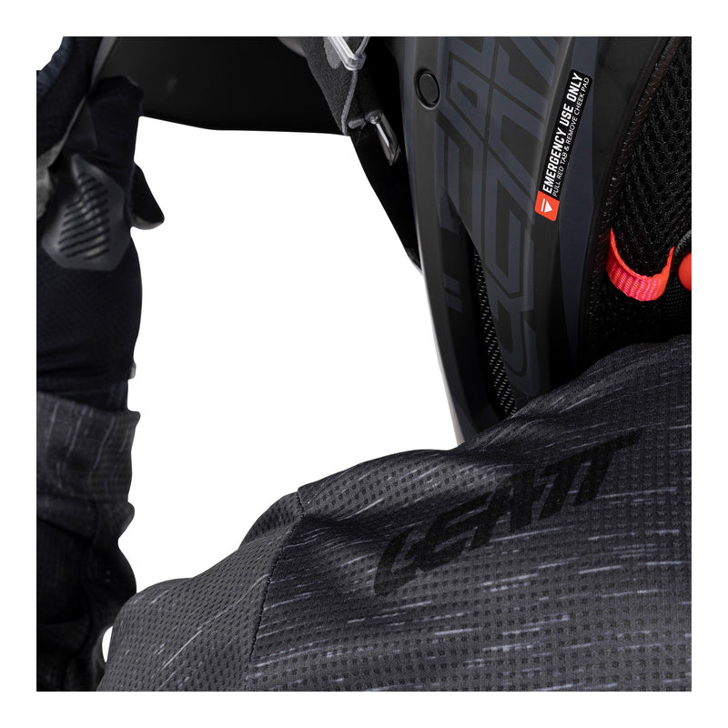 Load image into Gallery viewer, Leatt 2026 3.5 Jersey - Stealth Black / Grey
