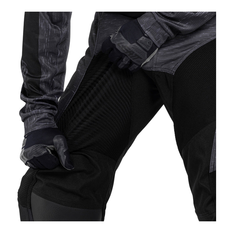 Load image into Gallery viewer, Leatt 2026 3.5 Pant - Stealth Black / Grey
