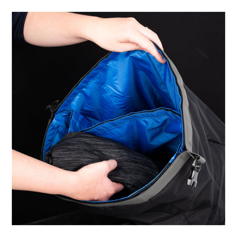 Load image into Gallery viewer, Oxford Atlas T-20 Advanced Tourpack - Black
