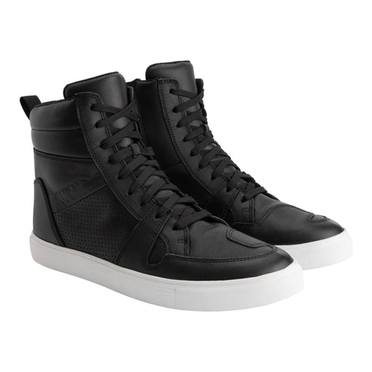 Richa Chaser Waterproof Sneaker - Black