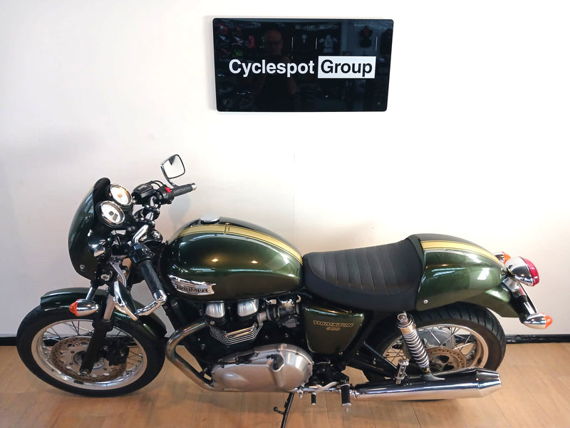 Load image into Gallery viewer, 2013 Triumph Thruxton 900
