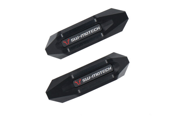 Load image into Gallery viewer, FRAME SLIDER KIT SW MOTECH YAMAHA FJ-09 14-21 MT-09 13-21 TRACER 900 14-21 XSR900 15-ON
