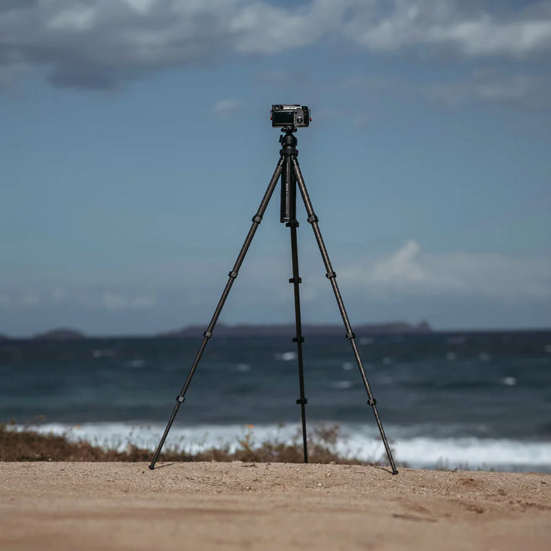 Load image into Gallery viewer, HEIPI VISION 3-IN-1 CARBON FIBER TRAVEL TRIPOD LOCKING KNOB - NEW VERSION!
