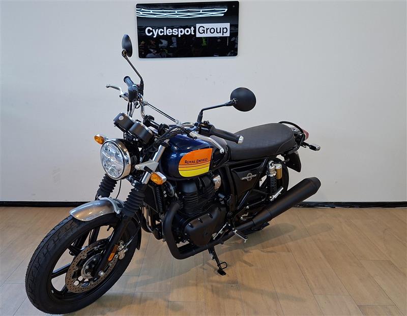 Load image into Gallery viewer, 2026 Royal Enfield Interceptor 650
