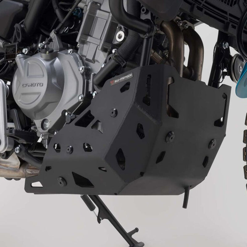 Load image into Gallery viewer, BASH PLATE SW MOTECH BLACK CF MOTO 450MT 24-ON
