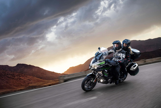 2024 Kawasaki Versys 1000 S