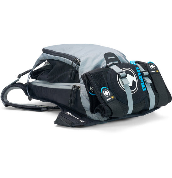 Load image into Gallery viewer, USWE Patriot 15L MTB Protector Pack
