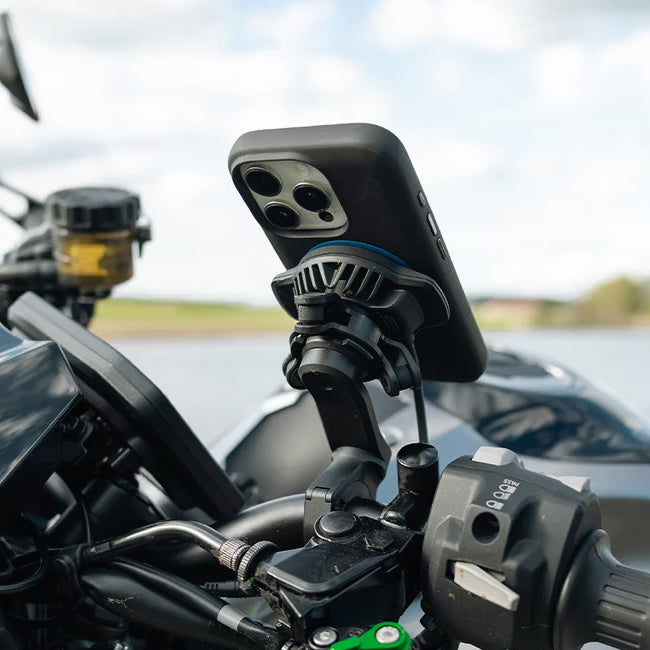 Quad Lock - Waterproof Wireless Charging Head 12V-24V (V2)