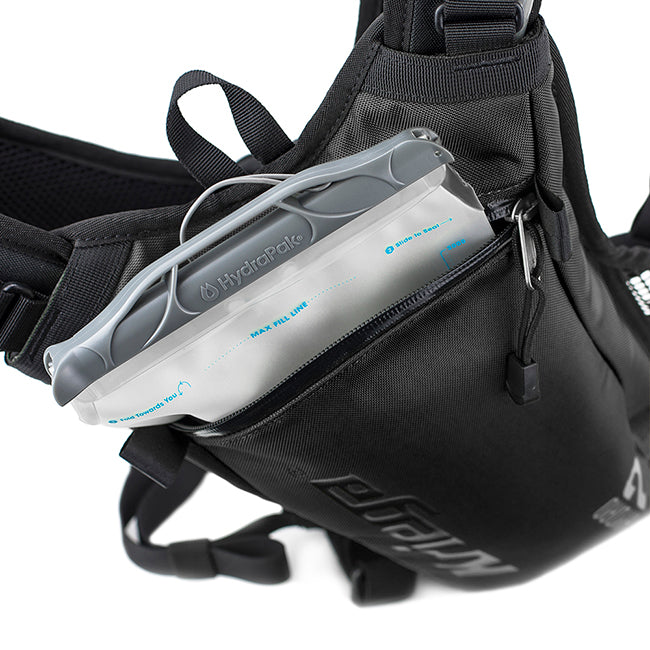 Load image into Gallery viewer, Hydration Black backpack &amp; 2ltr bladder
